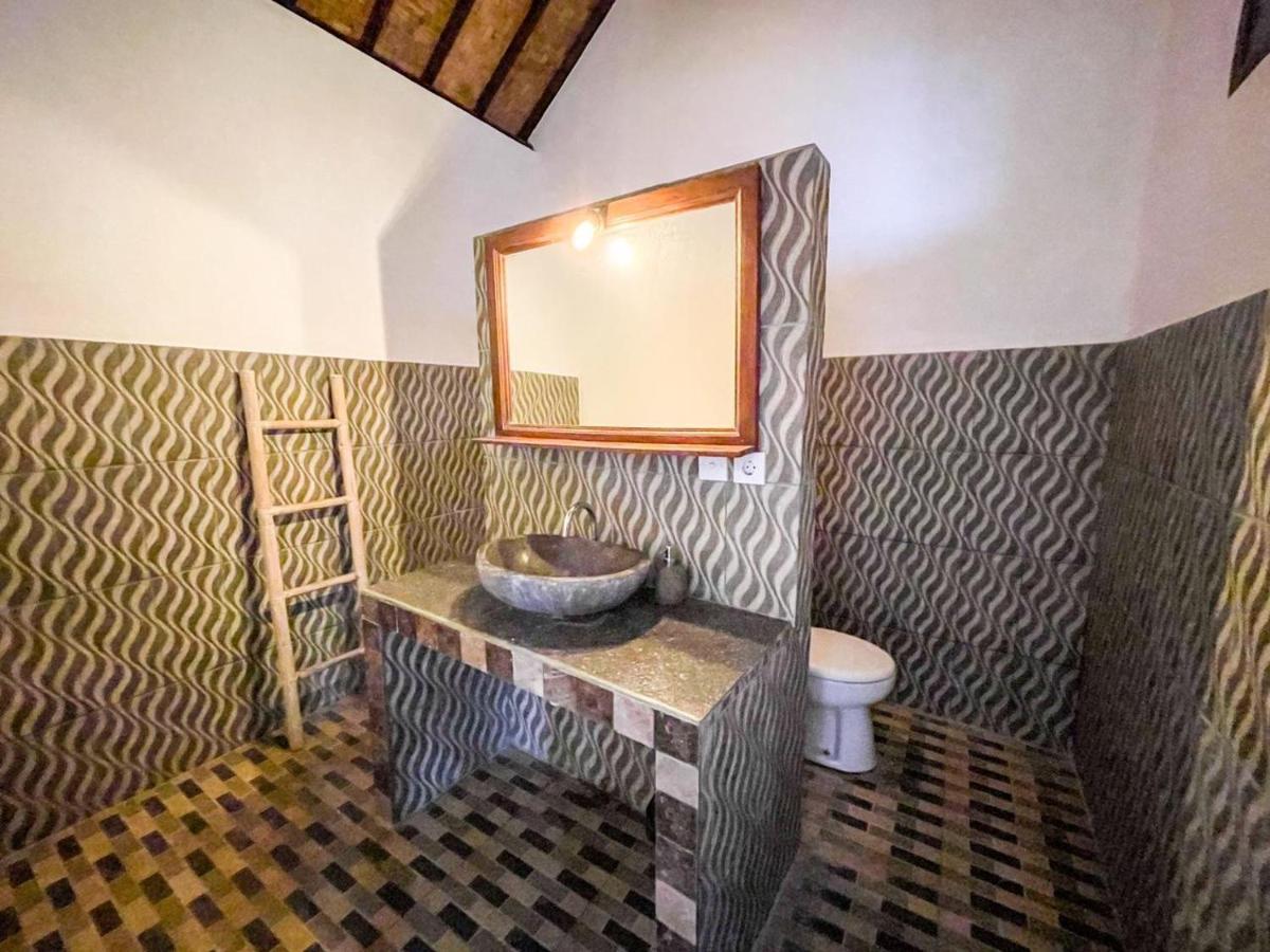 Enak Bungalow Amed Eksteriør billede